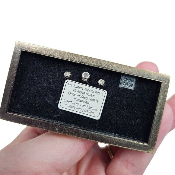 Vintage Brass Sewing‎ Machine Mini Clock Quartz Movement Not Tested Need Battery - Picture 7 of 10